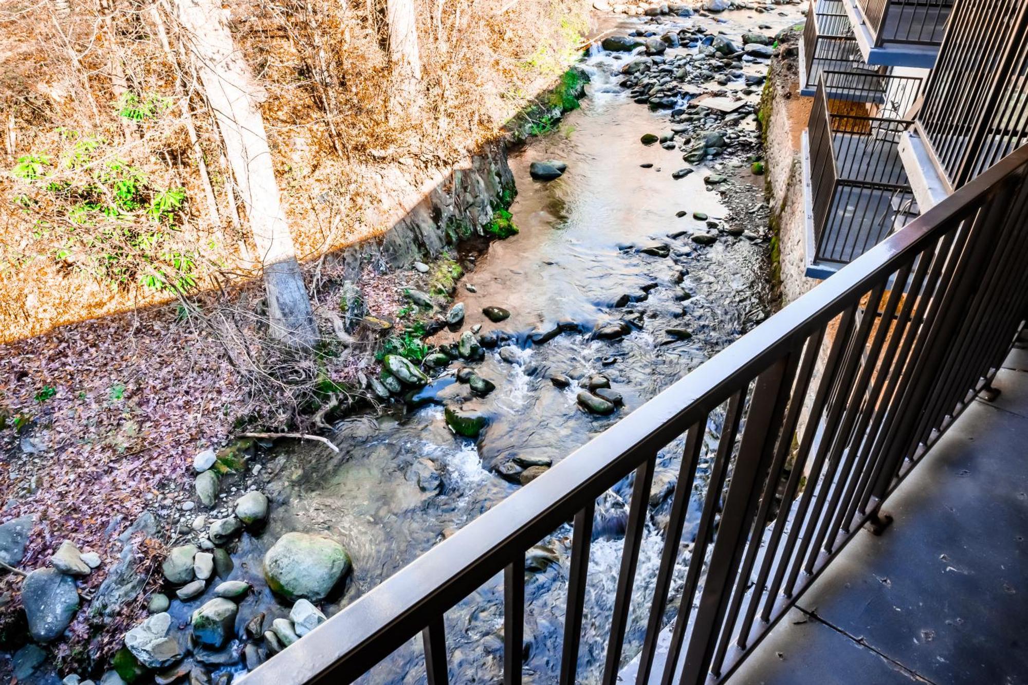 Bear Creek Inn Gatlinburg, Tn Exterior photo